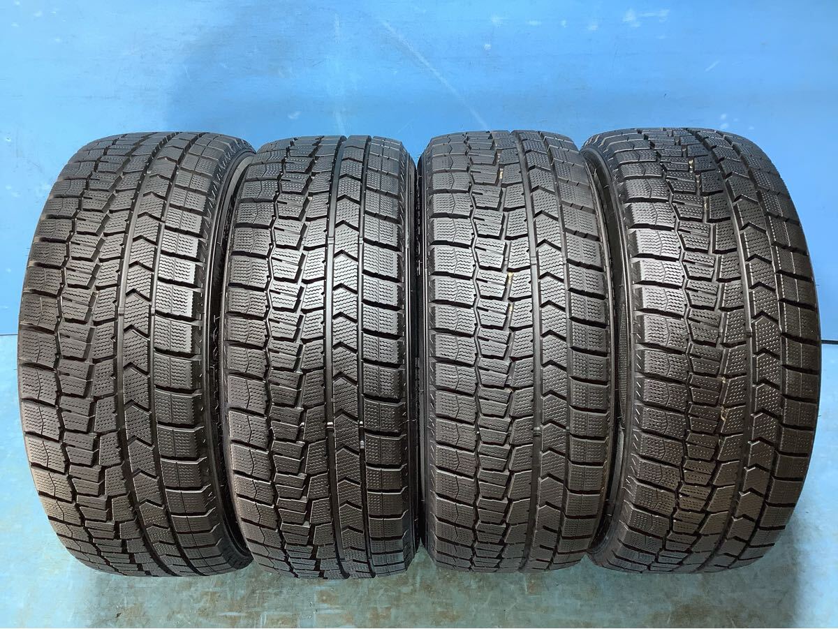 215/50R17 19年製　　　　　DUNLOP WINTERMAXX WM02 中古タイヤ４本　　　 スタッドレスタイヤ　　215/50R17_画像1