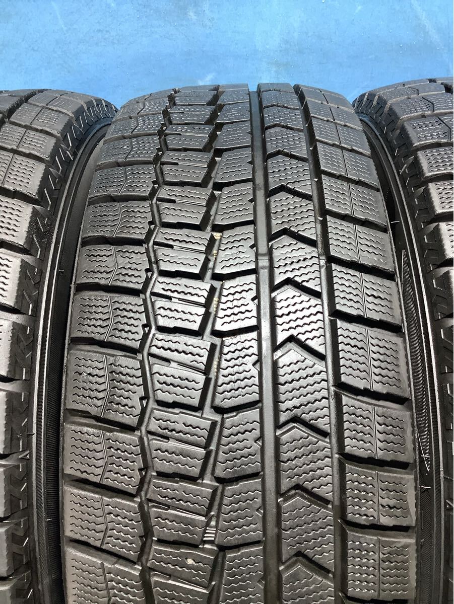 215/60R16 22年製　　　　　　 DUNLOP WINTERMAXX WM02 中古タイヤ４本　　　スタッドレスタイヤ　215/60/16_画像3