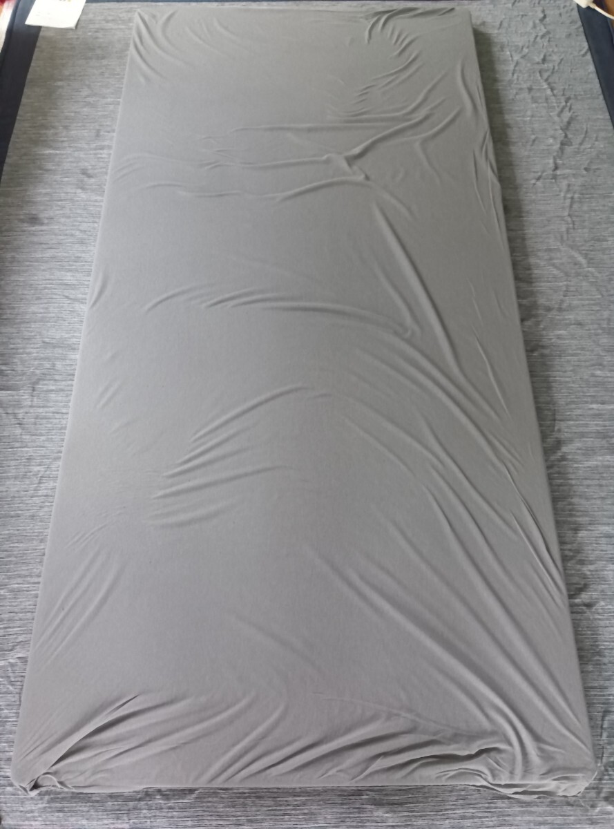 GOKUMIN マットレス 高反発マットレス 厚さ5cm 硬め 180N 耐圧分散 消臭 抗菌 ウレタン 高密度32D 敷布団 ブラック シングル_画像3