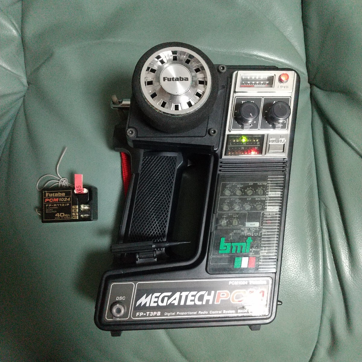 フタバ メガテックPCM 1024 40MHz FP-T3PB プロポ 送信機(Tx65) & FP-R113iP 受信機(Rx65) FUTABA MEGATECH PCM 検)タミヤ 京商 1/8 1/10_画像1