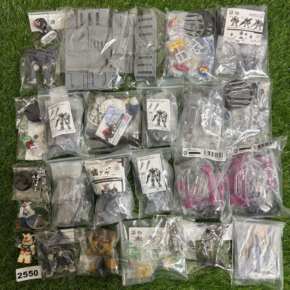 2550 ガンダム まとめ ガンプラ プラモデル フィギュア フルカラー セット ディランザ グエル専用機 モビルスーツアンサンブル 他の画像1