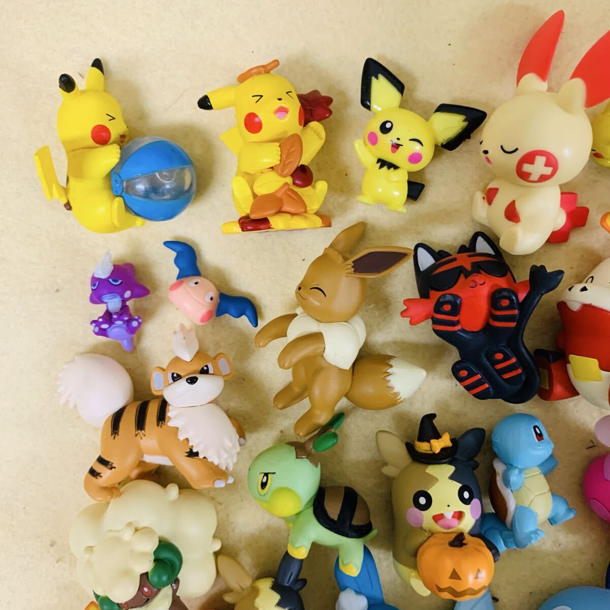 2471 Pokemon Takara Tommy mon Corega -tinya Be Halloween nyas парка n коричневый n Lizard nlabi foot bo коричневый ma шляпа 