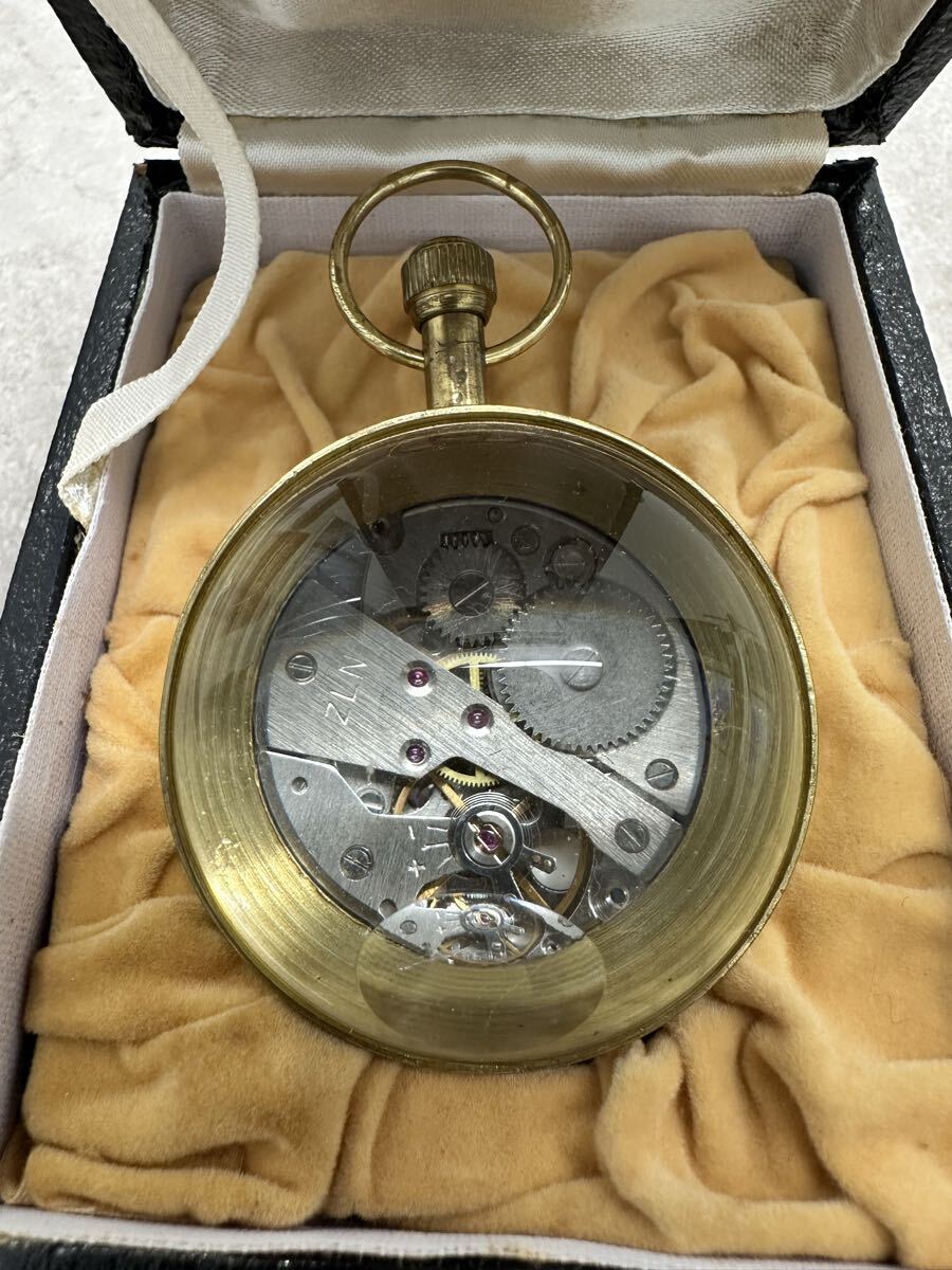 懐中時計 手巻き 船舶時計 球体 直径6cm ビンテージ アンティーク レトロ ZLNムーブメント 動作不良_画像4