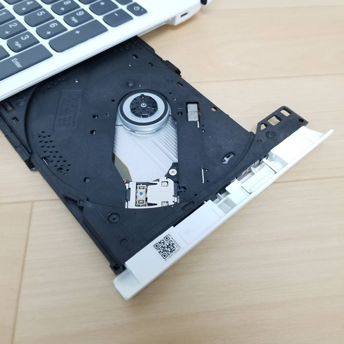 【大放出特価】2020年モデル/美品/新品SSD搭載/AMD Ryzen 3 3200U/メモリ8GB/Webカメラ/Office/Win11/即使用可ノートPC(E1973)_画像5