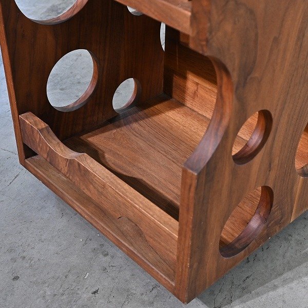 北欧スタイル ワゴン ウォールナット無垢材 キャスター シェルフ ディスプレイ 飾り棚 ナチュラル リビング ダイニング 書斎 寝室_画像3