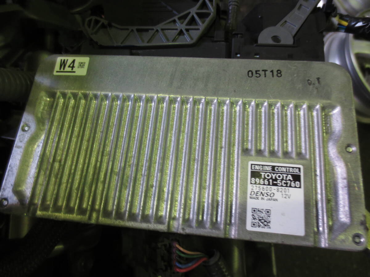 アクア エンジン ミッションセット 1NZ-FXE 60000キロ台 H28年式 ジャンク ②_画像5