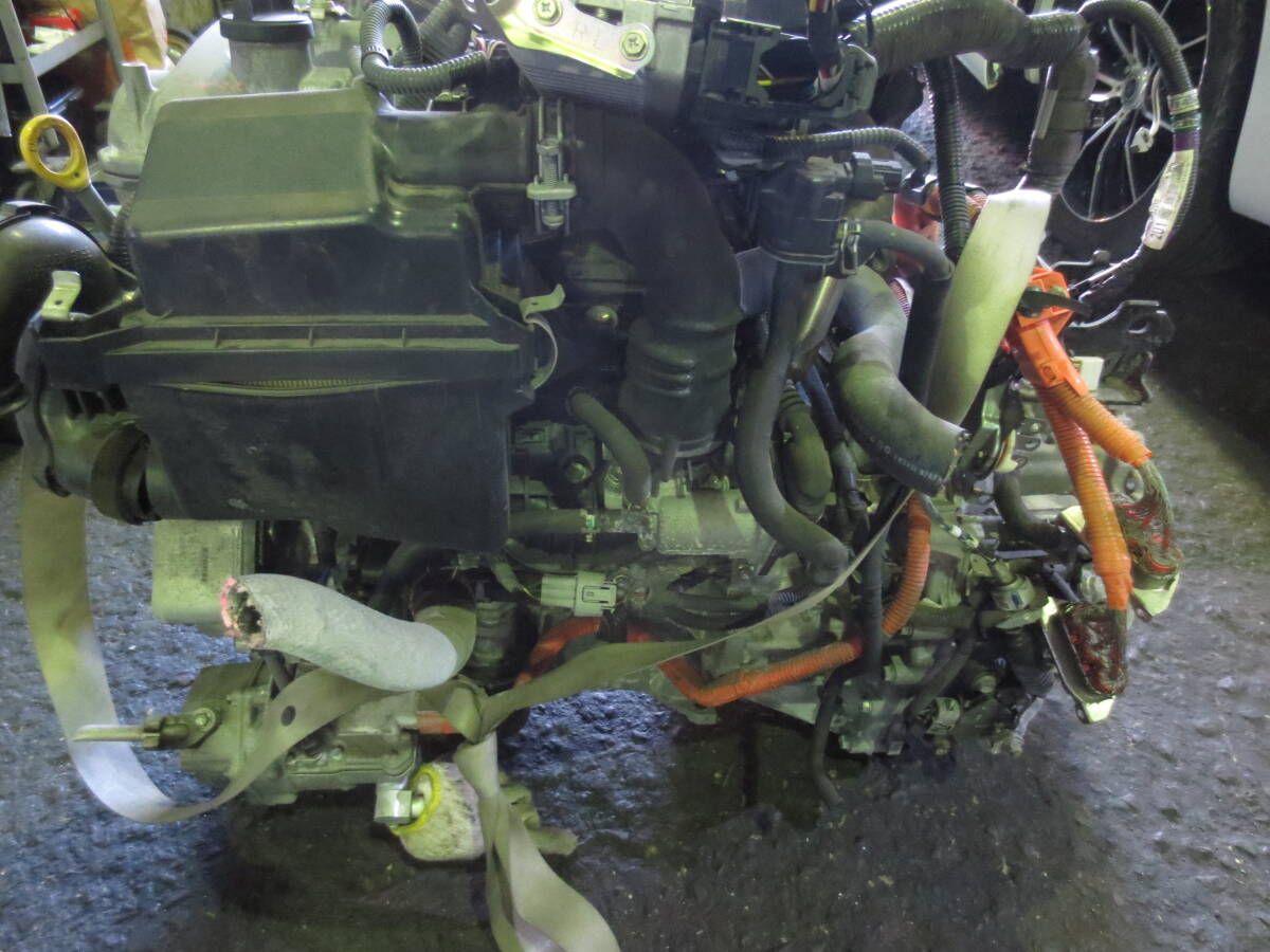 アクア エンジン ミッションセット 1NZ-FXE 60000キロ台 H28年式 ジャンク ②_画像6