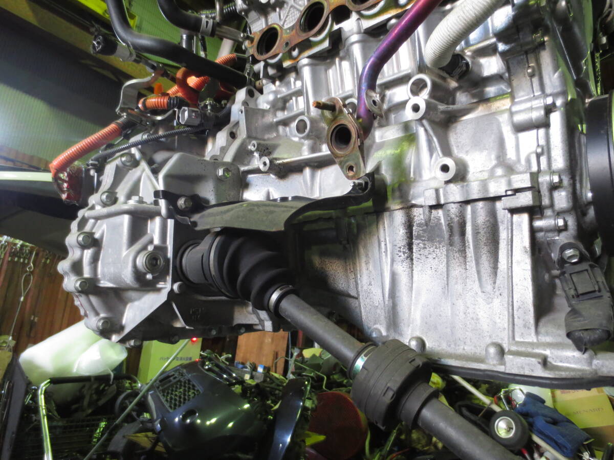 アクア エンジン ミッションセット 1NZ-FXE 60000キロ台 H28年式 ジャンク ②_画像8