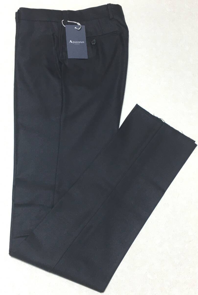 Aquascutum アクアスキュータム　ウールスラックス　79　ネイビー　定価27.500円_画像1