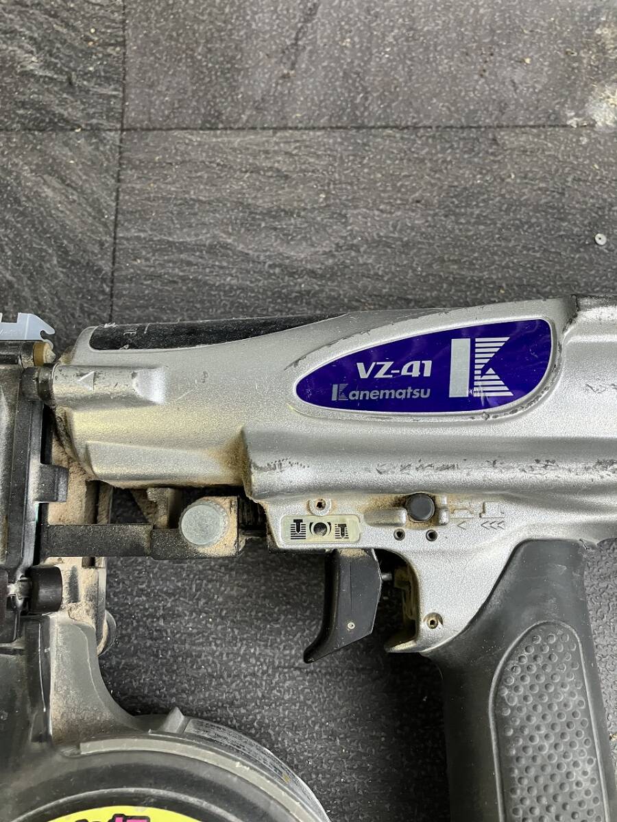 1円 KANEMATSU カネマツ VZ-41 ビス打ち機 エアー工具 DIY 日曜大工 作業 現場 取説 ケース 付属品付 現状品 保管品 業務用_画像10