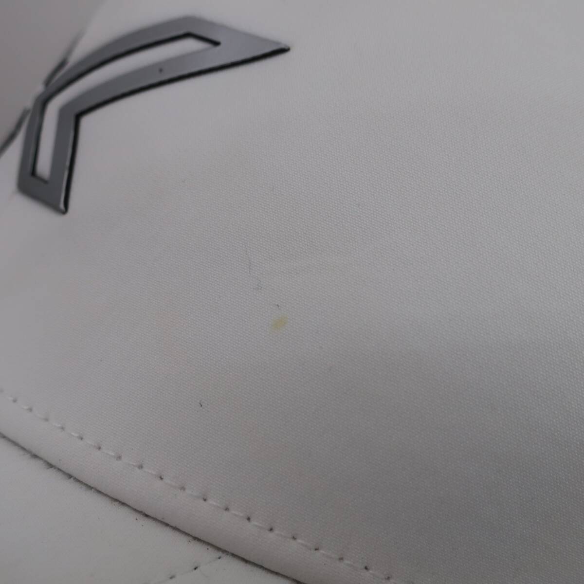 XXIO(ゼクシオ) キャップ 白 メンズ フリーサイズ ゴルフウェア 2509-1067 中古_画像4