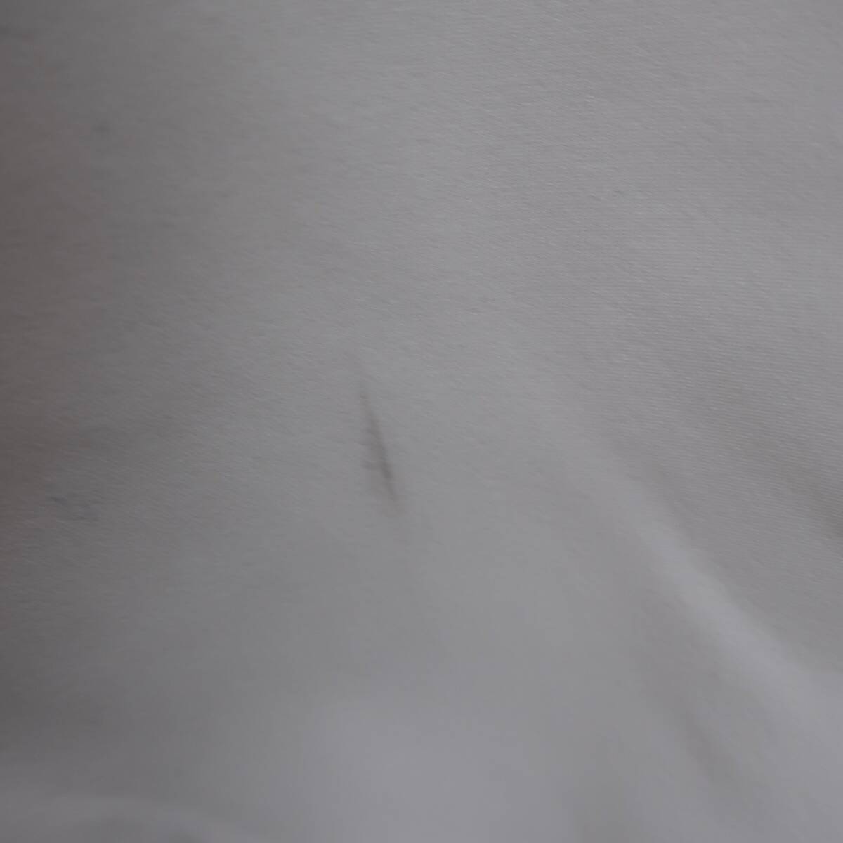 【美品】UNDER ARMOUR(アンダーアーマー) フルジップシャツ 白 メンズ LG ゴルフウェア 2510-0561 中古_画像7