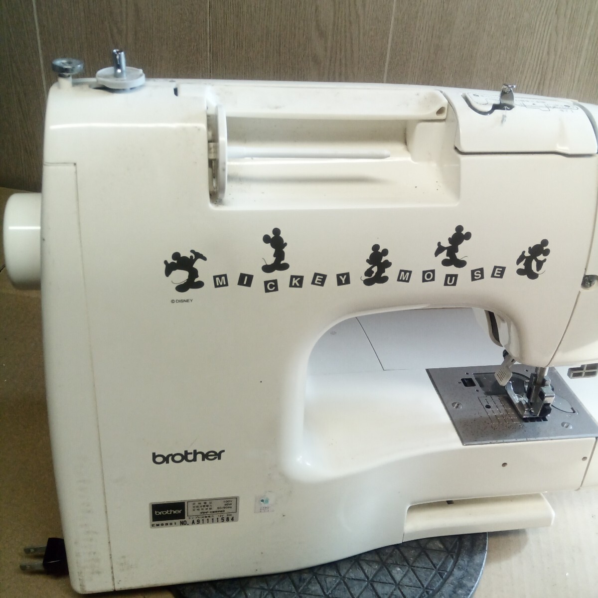 管理625★brother D-8000 EM9901 ブラザー ミシン 通電確認済 ジャンク品_画像9