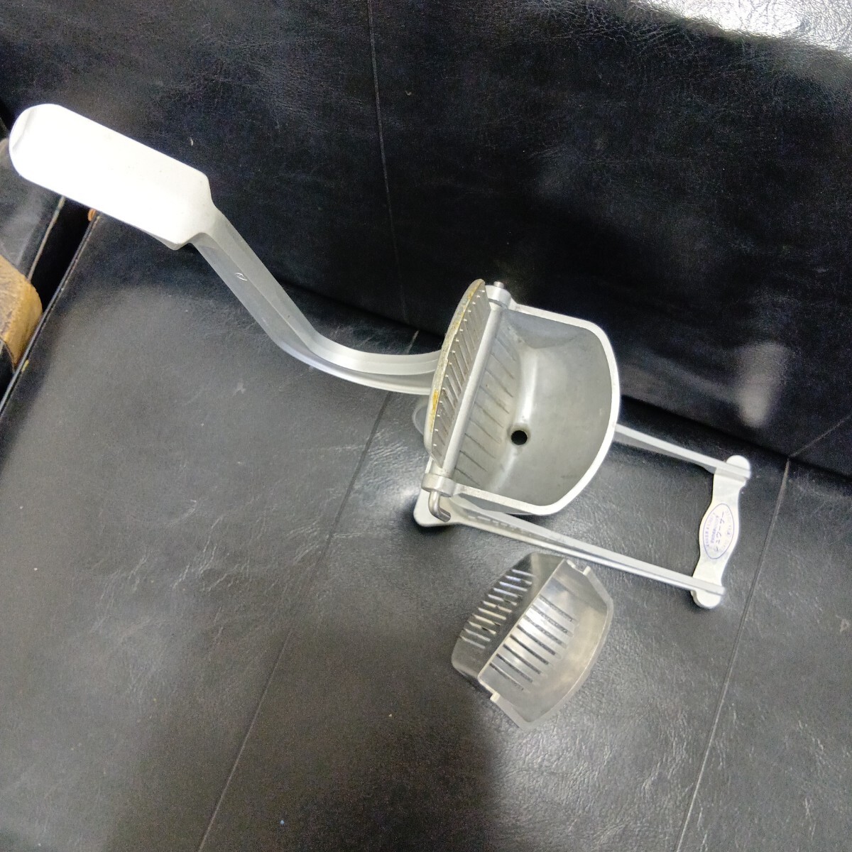 ハンドジューサー　 果汁絞り器　 手動式　　　　　現状品　アルミ製_画像9