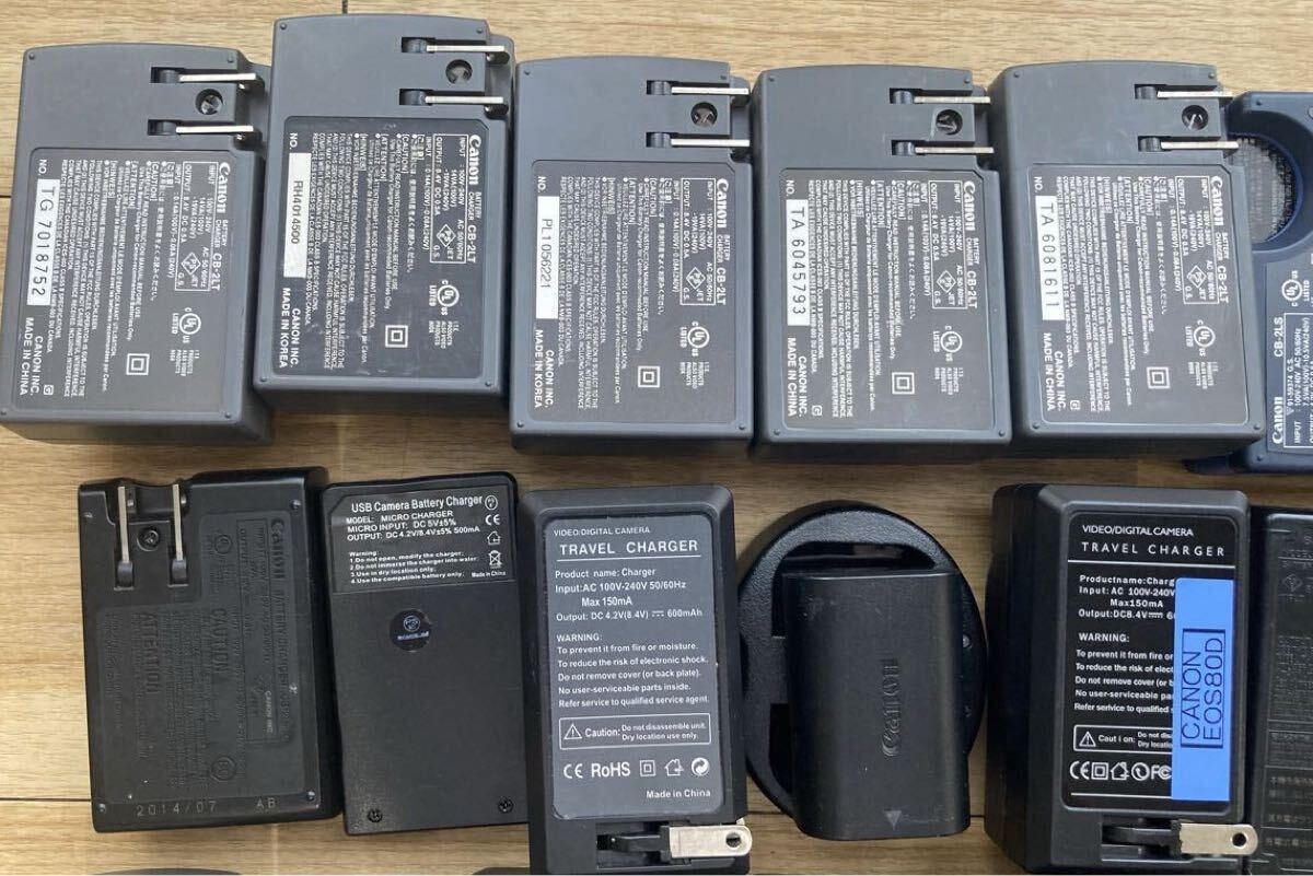 【約30set】ジャンク扱い　キヤノン　SONY　ニコン　オリンパス他　デジタルカメラ バッテリー・チャージャーセット　_画像7