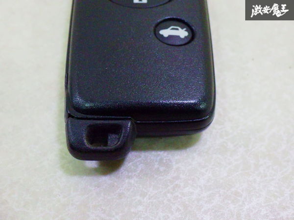 【保証付!!】 TOYOTA トヨタ 純正 スマートキー キーレス リモコンキー 3ボタン 実働車外し 在庫有 カギ 鍵 キー 即納 棚1-4-5-A_画像4