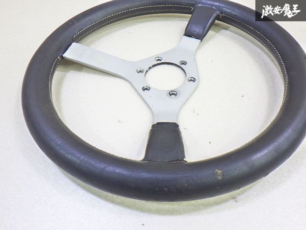 【歪み無し】MOMO モモ ステアリング レザー ハンドル 35Φ 白ステッチ 6穴 KBA 70022 即納 棚3-1_画像5