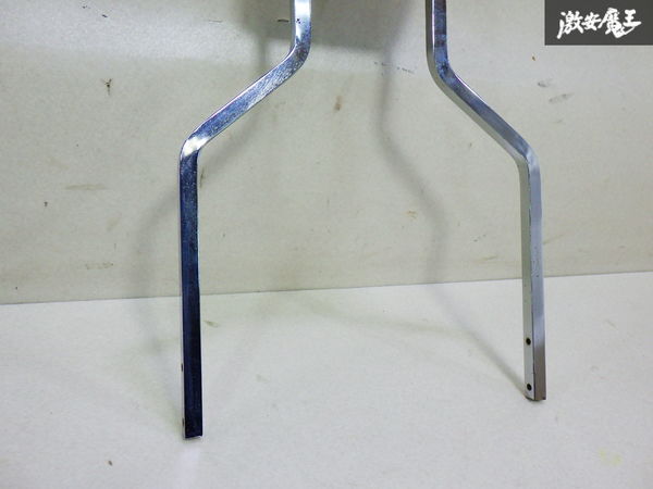 【曲がり無】 社外 バイク用 ２輪車用 CCバー 背もたれ タンデム用 １個 シャフト間：約28cm 全高：約55cm / 全幅：約30.5cm 即納_画像5