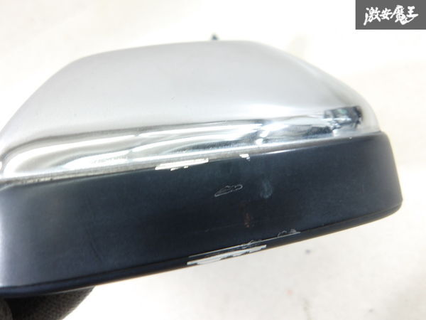 【保証付】日産 純正 WY30 セドリック グロリア 1995年式 ドアミラー サイドミラー 右 右側 運転席側 5P 電動格納 メッキ IKI 棚13-2_画像4