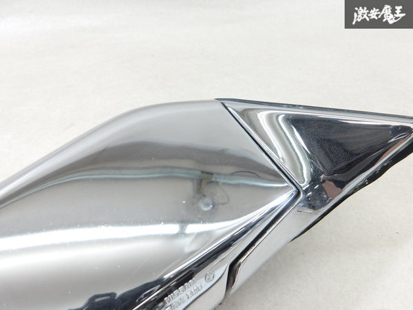 【保証付】日産 純正 WY30 セドリック グロリア 1995年式 ドアミラー サイドミラー 右 右側 運転席側 5P 電動格納 メッキ IKI 棚13-2_画像5