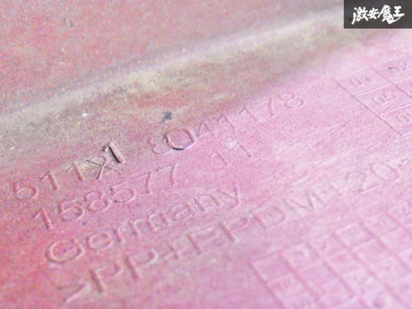 【ストア出品】BMW純正 3シリーズ E92 320i クーペ Mスポ 後期 右H フロントバンパー フォグ付 ソリッド赤系 51118041178 棚2F-G-1_画像9