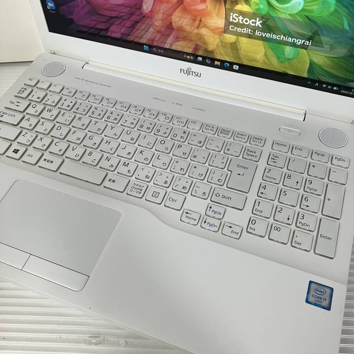 即使用可能 Windows11 Office2021 Core i7-6700HQ 新品SSD512GB メモリ16GB FUJITSU LIFEBOOK Bluetooth Webカメラ Wi-Fi ノートパソコン_画像3