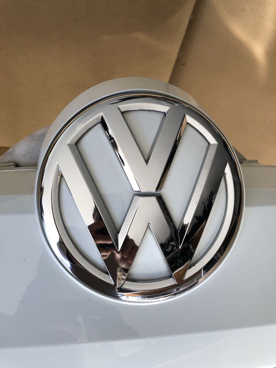 VW アップ UP! AACHY AACHYW フロントバンパー ASSY ホワイト 1S0.807.221 B 1S0807221B エンブレム ロアグリル フォグベゼル_画像4