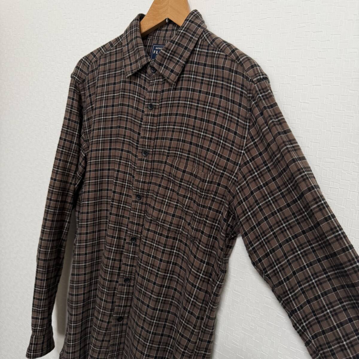 古着 UNIQLO ユニクロ フランネルシャツ Lサイズ ブラウン系 _画像3