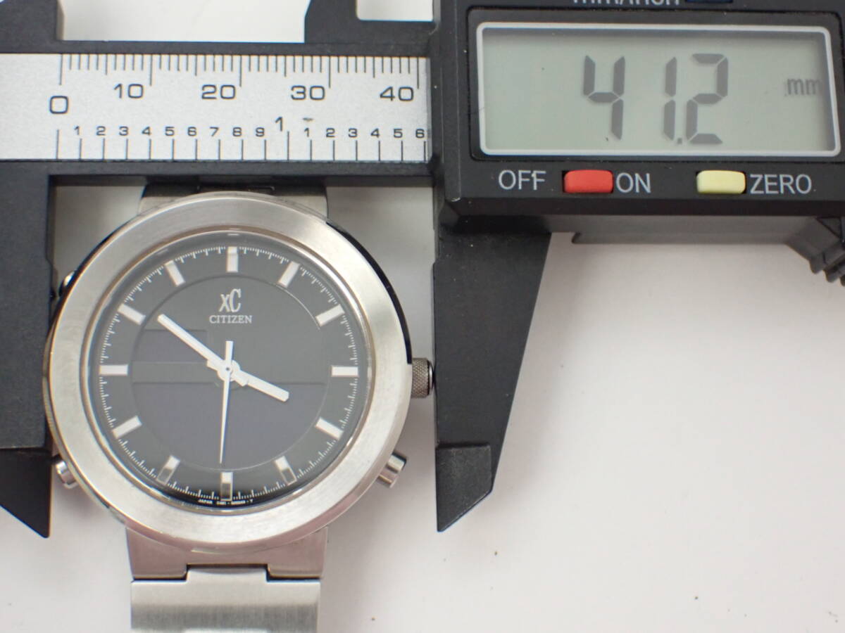 1円～☆CITIZEN シチズン QZ メンズ腕時計 XC クロスシー C461-Q01814 黒文字盤 ラウンド デジアナ 3針 シルバーカラー_画像6