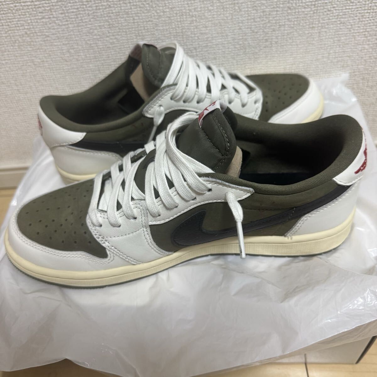 Travis Scott × Nike Air Jordan 1 Low OG SP Reverse Olive_画像4