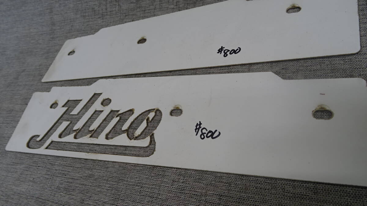 07日野グランドプロフィア ウィンカーアンダーカバーガッチリ3点止め 旧Hino型デザイン HI-07-WUC-800 旧Hinoロゴ入り_画像5