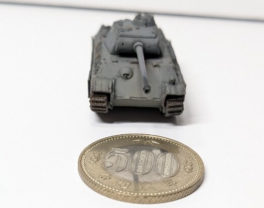 パンターG型（パンサーG型）　旧考証ジャーマングレー（海洋堂　ワールドタンクミュージアム8弾1/144 キット版）戦車　プラモデル完成品_画像5