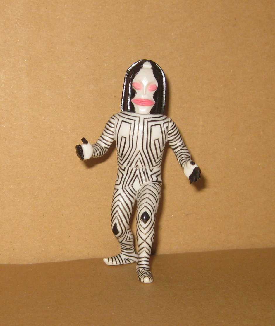 三面怪人 ダダ　バンダイ　ＨＧガシャポン　初代ウルトラマン　人気ウルトラ怪獣_画像1