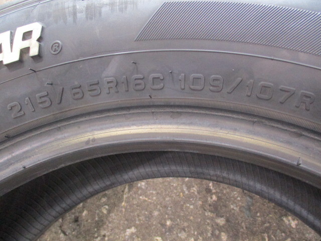ｉ－１５３３０　２１５／６５Ｒ１６Ｃ　１０９／１０７Ｒ　グッドイヤー　ナスカー　２０２２年製　７分山　２本_画像10