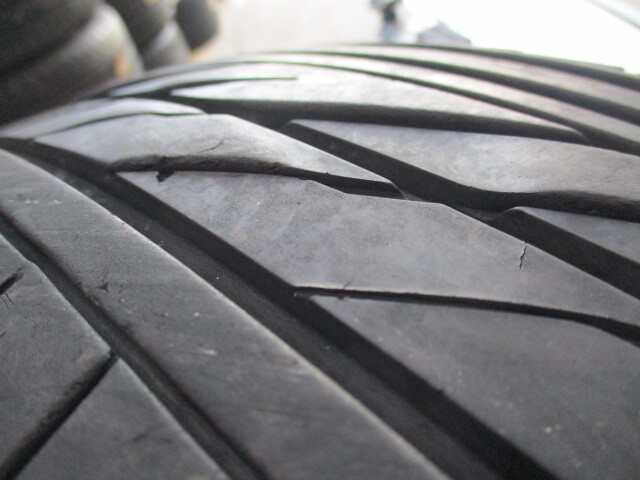 ｉ－１５３３０　２１５／６５Ｒ１６Ｃ　１０９／１０７Ｒ　グッドイヤー　ナスカー　２０２２年製　７分山　２本_画像6