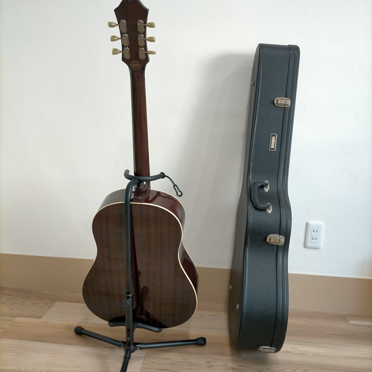  Epiphone (Epiphone) ограниченая версия акустическая гитара [EJ-160E] жесткий чехол ( YAMAHA), подставка комплект 