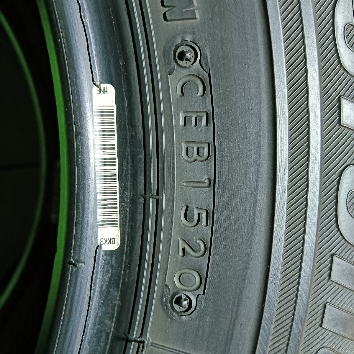 T10-20-2【一部地域送料無料！2本セット】165/70R14 81Q BS BLIZZAK VRX 2020年製/冬タイヤ/適格請求書発行可能★中古品★_画像3