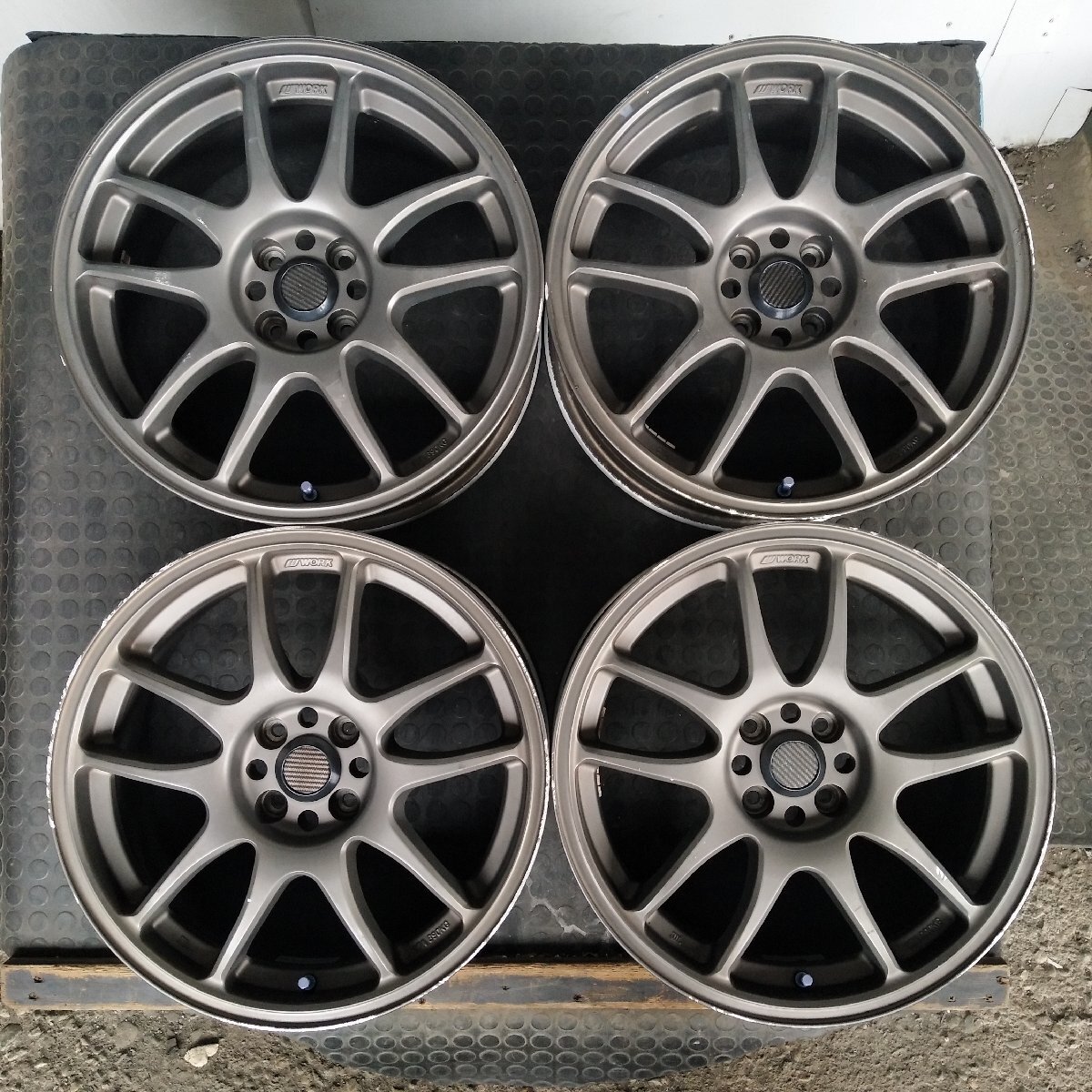 T10-97【4本価格】【17×7J 4x100 ET+32 ハブ60】WORK・ロードスター等・店頭引取可能・適格請求書発行可能★中古品_画像1