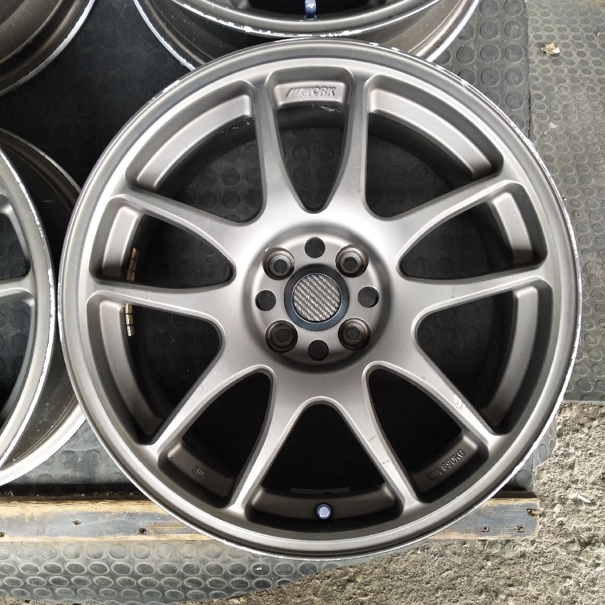 T10-97【4本価格】【17×7J 4x100 ET+32 ハブ60】WORK・ロードスター等・店頭引取可能・適格請求書発行可能★中古品_画像5
