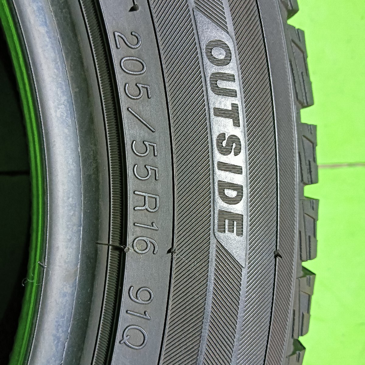 T10-22-5【一部地域送料無料！1本のみ】205/55R16 91Q YOKOHAMA iceGUARD iG50 PLUS 2020年製/冬タイヤ/適格請求書発行可能★中古品★_画像5