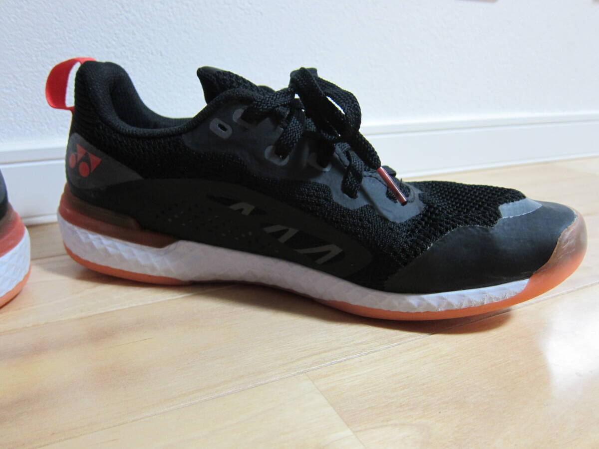 YONEX/ヨネックス パワークッション507☆テニスシューズ☆カーペット用♪黒/赤☆29cm/3E→4E相当☆幅広♪_画像6