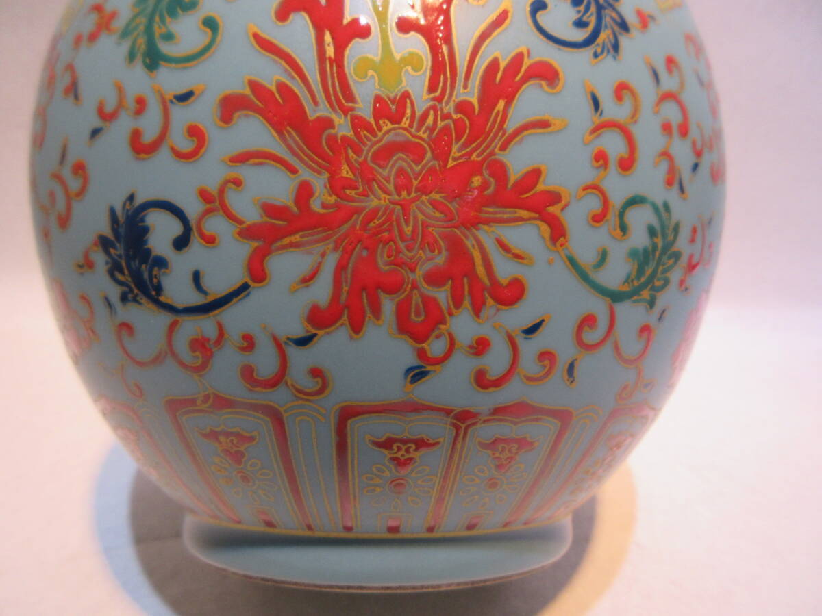 Ｔ２５１５　中国美術　雍正年間　１８世紀　青釉唐草宝相華文瓶　大清雍正年製　高３５．７ｃｍ　唐物　古玩_画像4