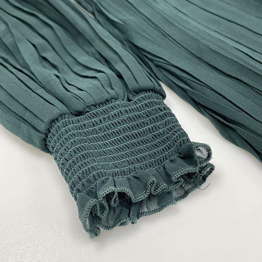 ZARA /M/ グリーン ロングワンピース レディース プリーツ フリル 長袖ドレス カジュアル ゴールドボタン 大人可愛い生地 デイリー ザラ_画像3