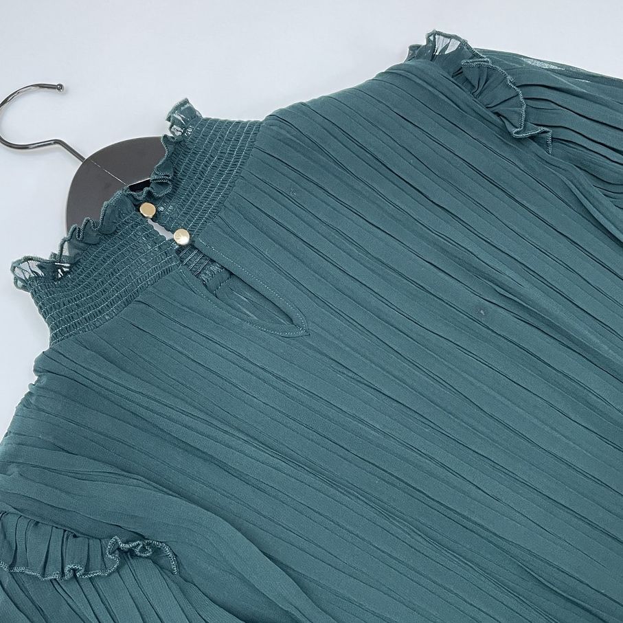 ZARA /M/ グリーン ロングワンピース レディース プリーツ フリル 長袖ドレス カジュアル ゴールドボタン 大人可愛い生地 デイリー ザラ_画像9