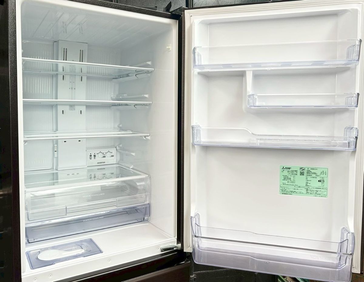 [.]MITSUBISHI Mitsubishi non фреон рефрижератор рефрижератор MR-N40H-T 2023 год производства 403L правый открытие 4 двери J22ZCE