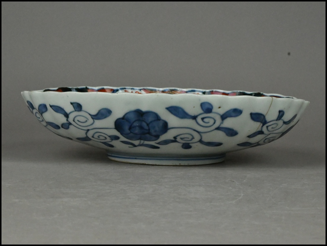 【ACT】古伊万里 時代物 金彩色絵 菓子皿 輪花形 鉢 菓子鉢 菓子器 古美術品 A7-930-41_画像3