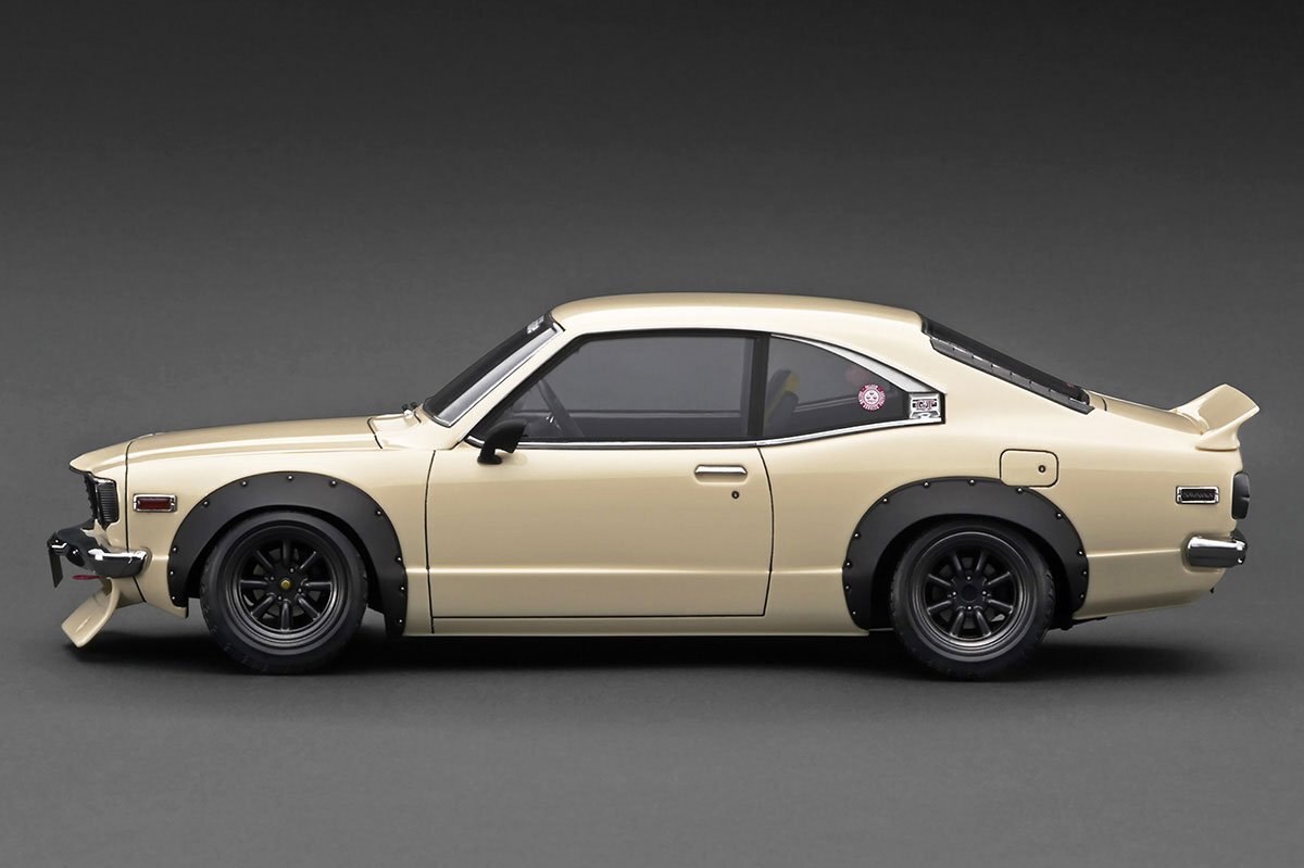 Ignition Model イグニッションモデル 1/18 レジン プロポーションモデル 1972年モデル マツダ Mazda Savanna (S124A) Semi Works ホワイ_画像3