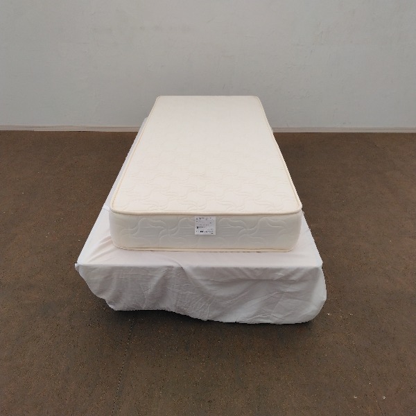 【倉庫引取限定!】中古 株式会社フルハウス シングル マットレス セミシングル ホワイト ボンネルコイル ベッド ベッドマット_画像4