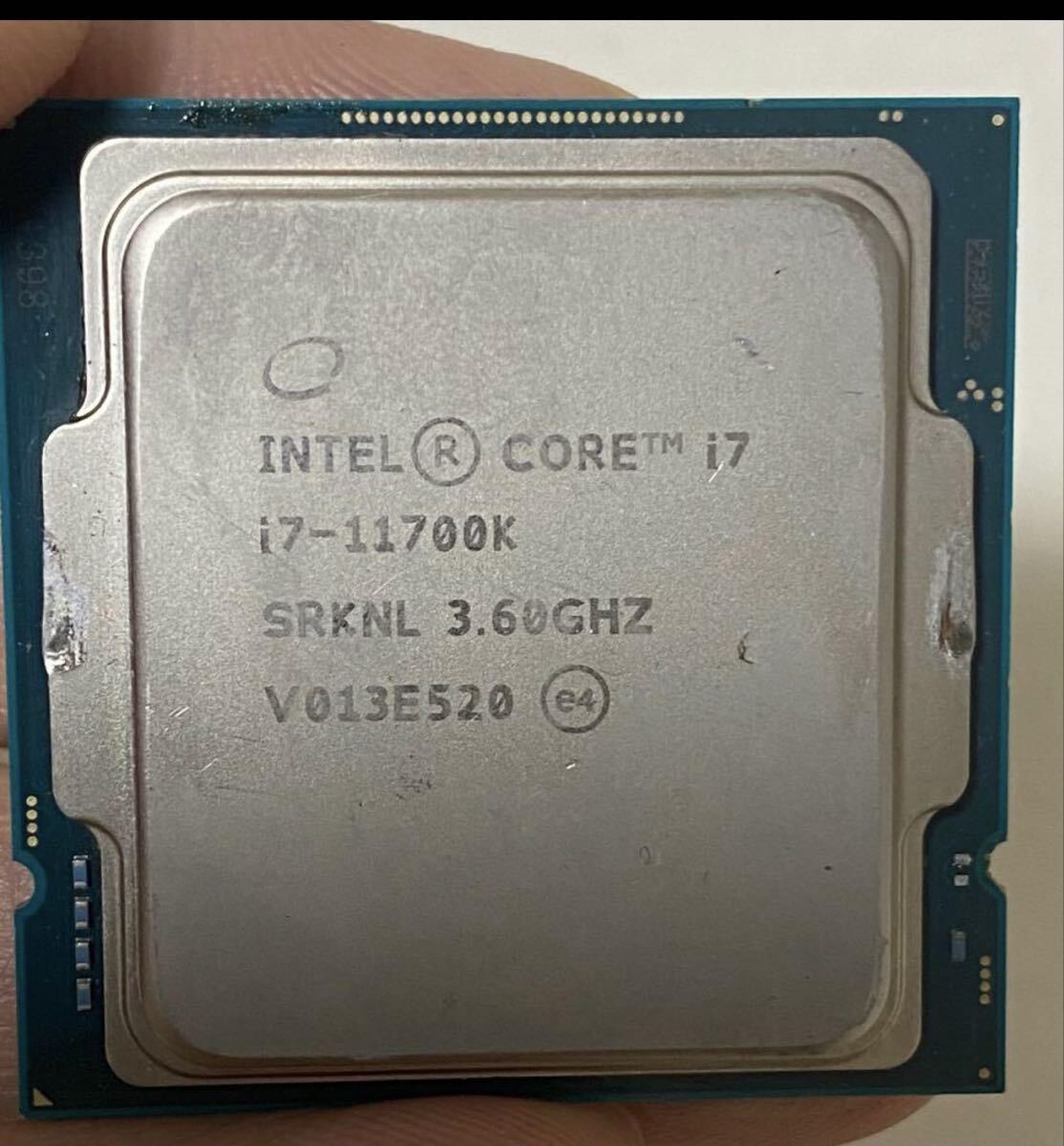 インテル Core i7 11700K バルク