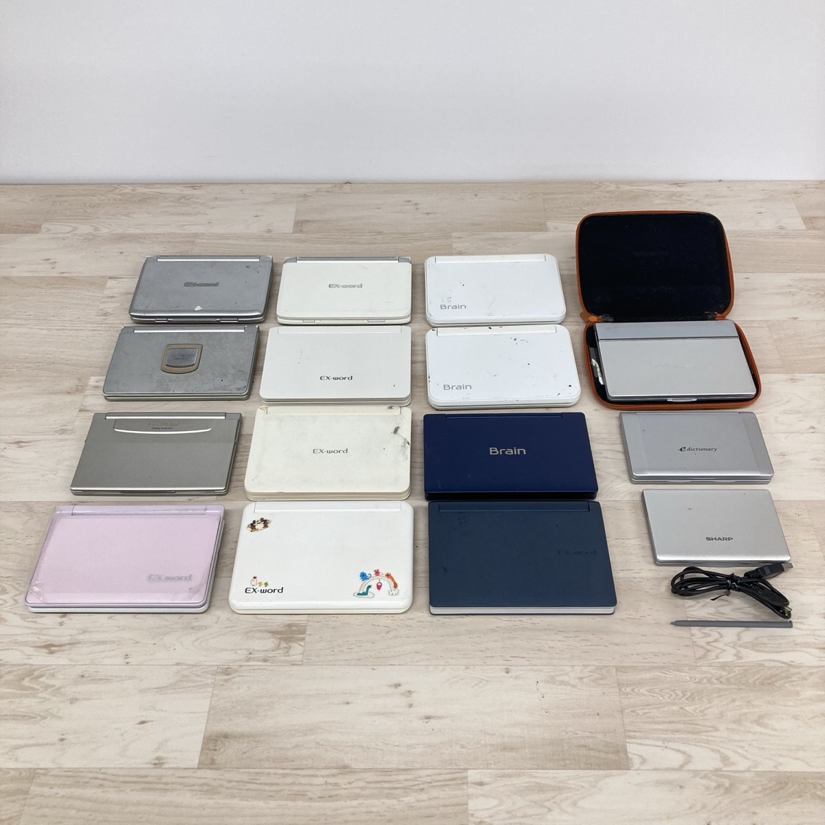 現状品 電子辞書 まとめ Brain ブレーン EX-word エクスワード SHARP シャープ　15点セット　まとめ[Q0180]_画像2